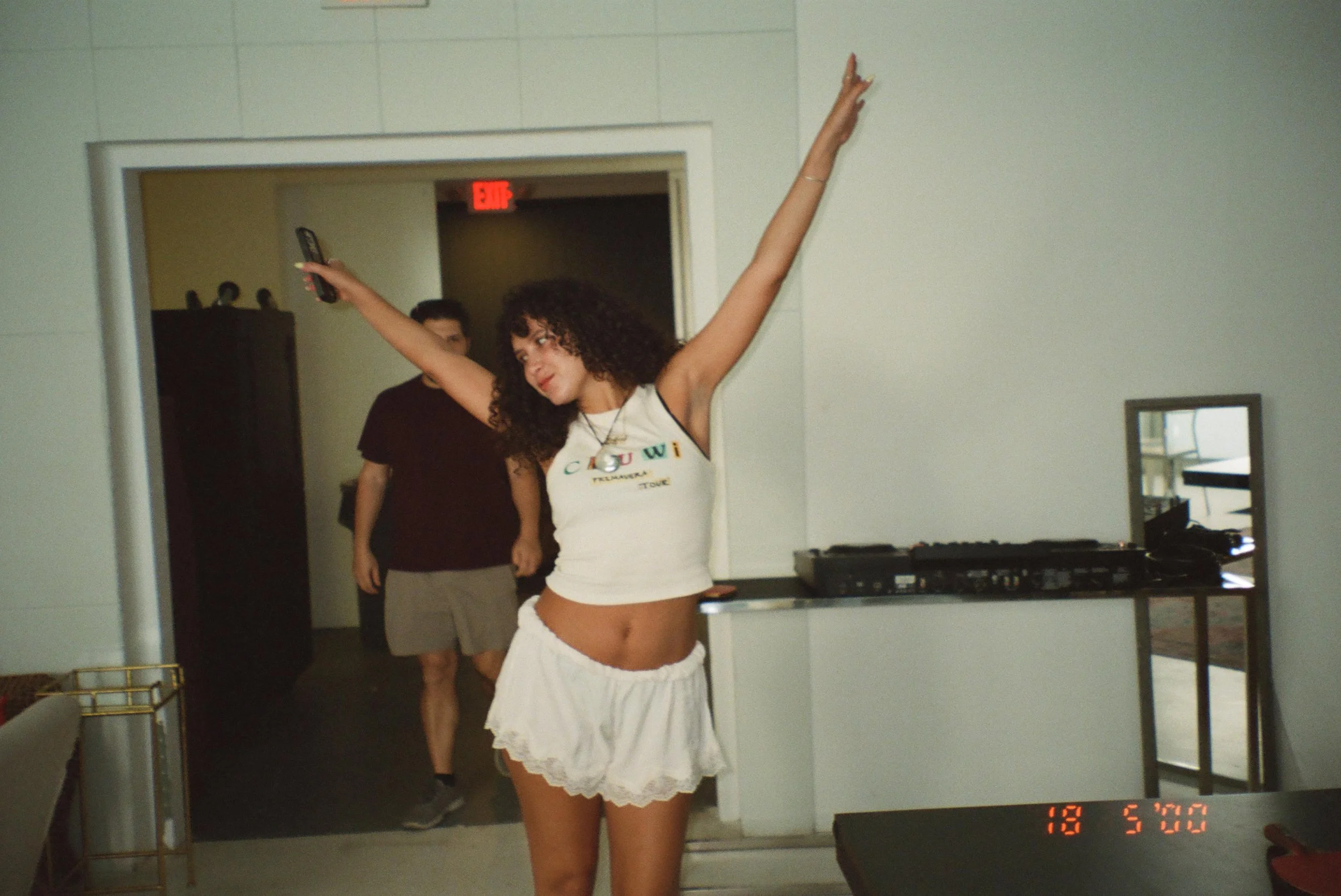 KATHIA A. SÁNCHEZ RUIZ: GENERATING DISCOURSE THROUGH CHUWI'S STYLING