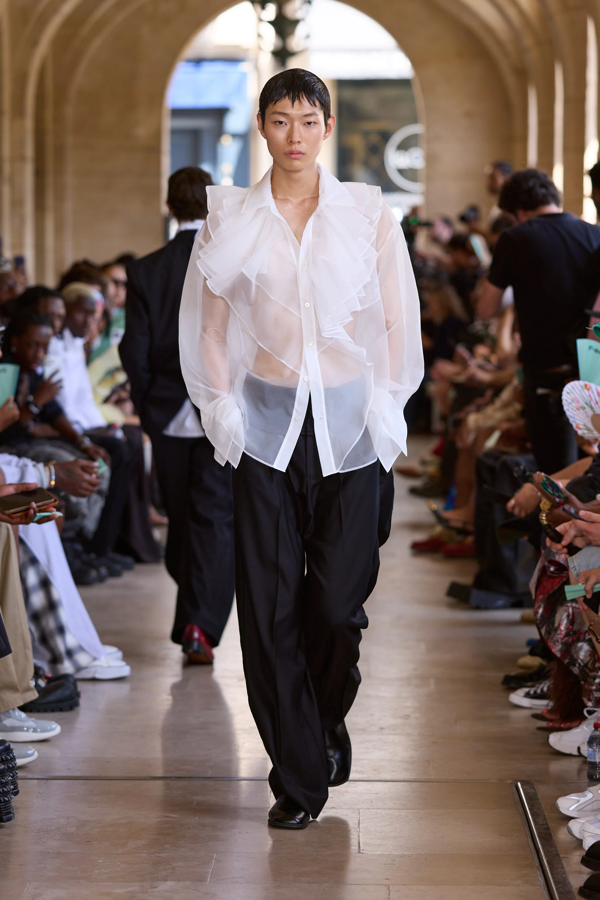 FCW_ss27_runway_press_look_39.jpg