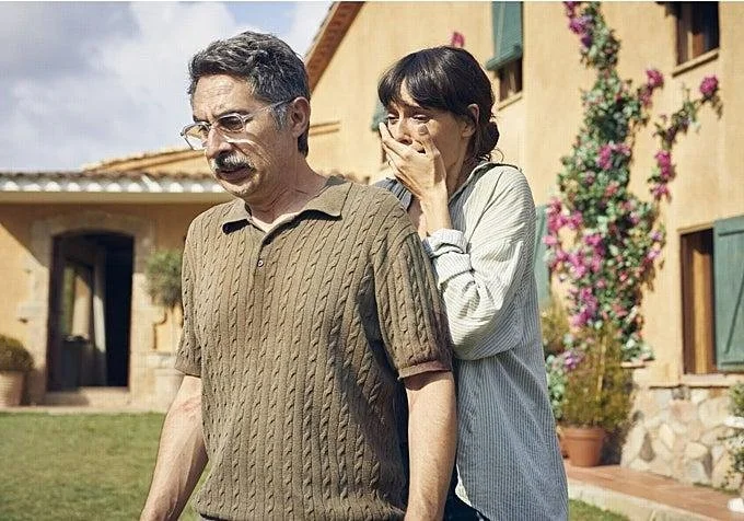 5 MINUTOS MÁS BY JAVIER RUIZ CALDERA (SSIF’26): A COMEDY ABOUT BEING TRAPPED IN THE MOMENT