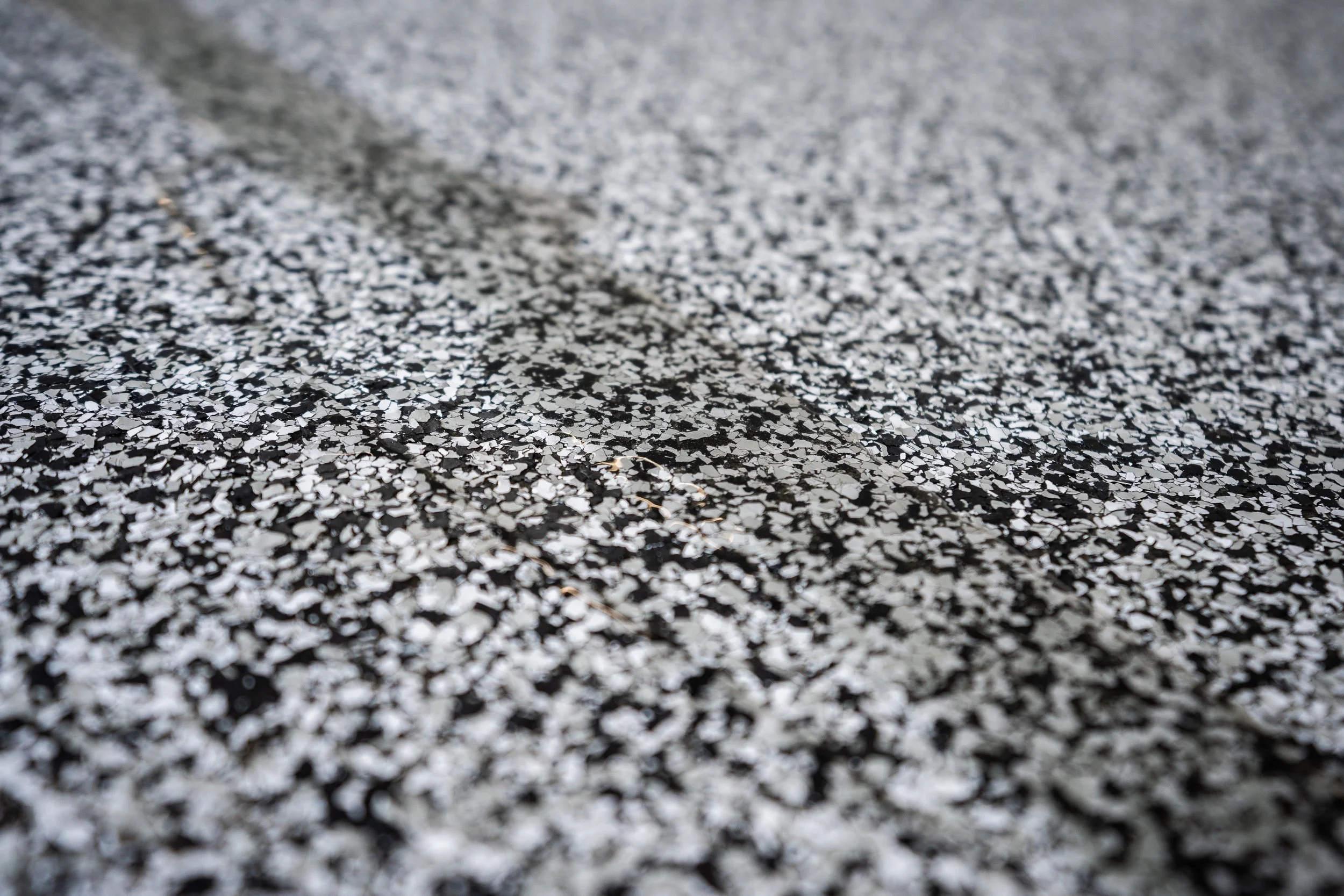 dark flake epoxy floor