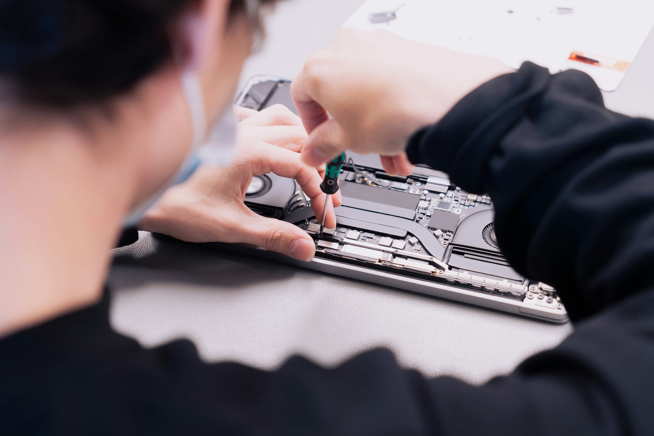 How E-Waste Supports Local Jobs &amp; Community Value