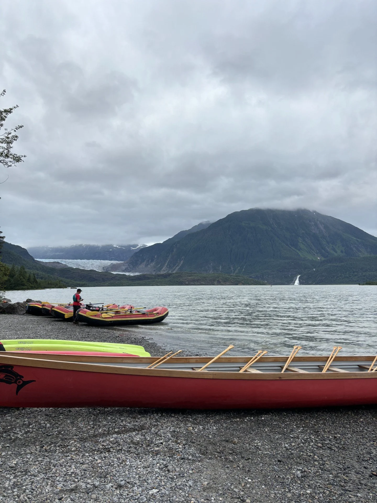 MendenhallCanoe.jpg