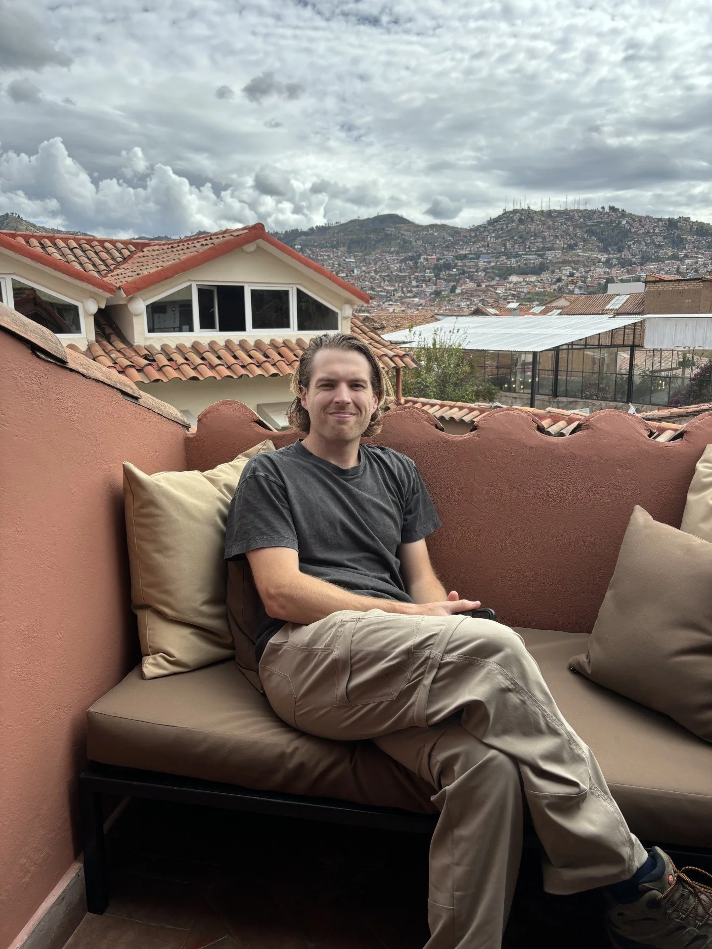 balcony.jpg