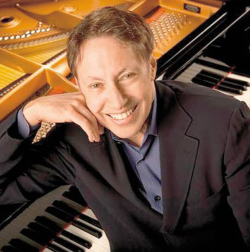 Live Music: Tom Grant (piano)