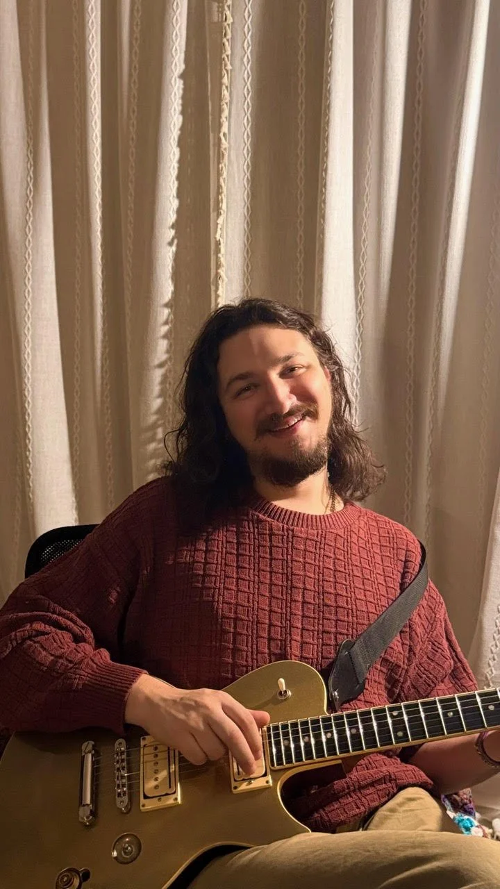 Live Music: Nathan Gittleman (Guitar)