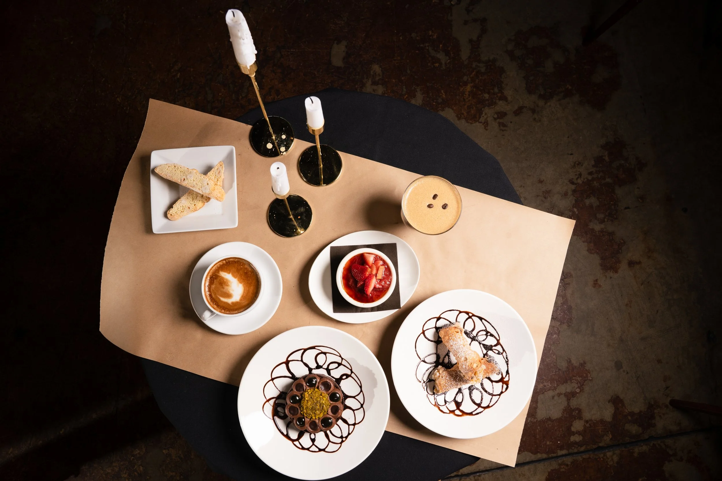 Assorted desserts Spothopper_nicolettastable_118.jpg