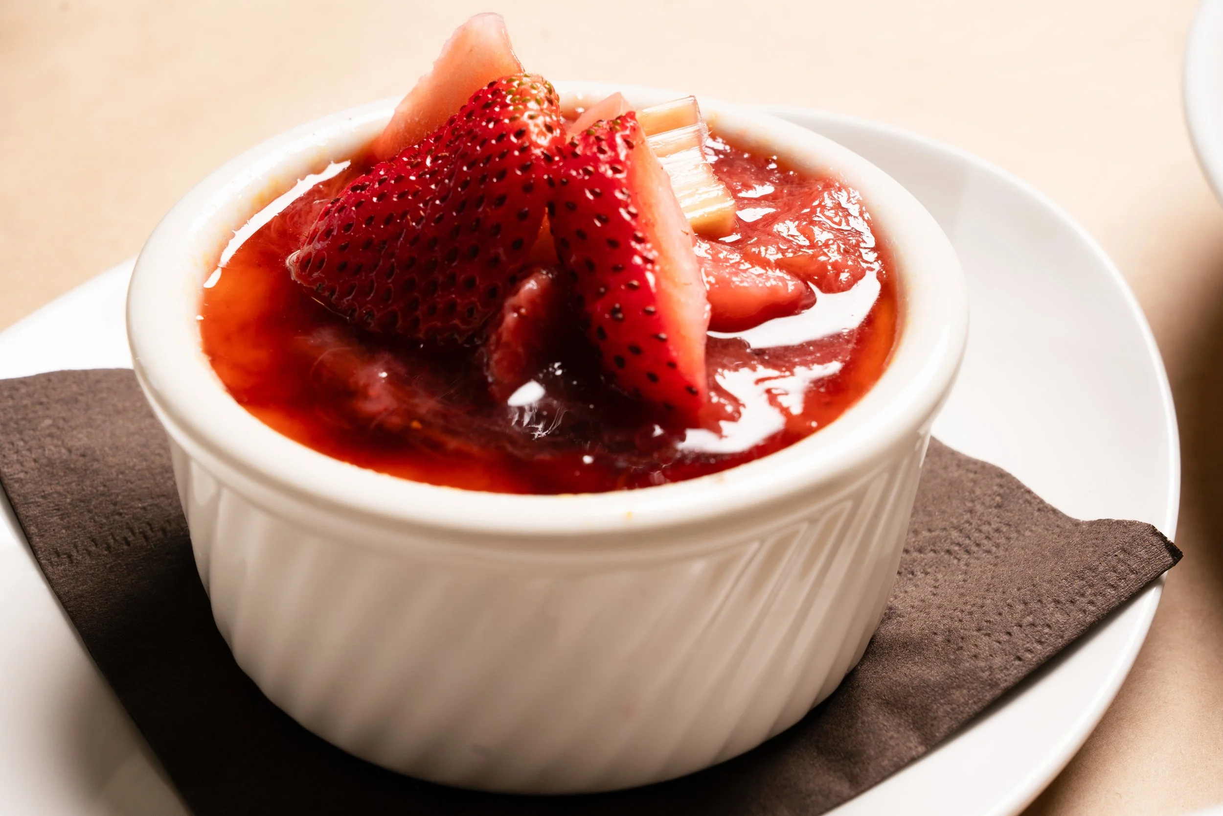 Creme brulee Spothopper_nicolettastable_105.jpg