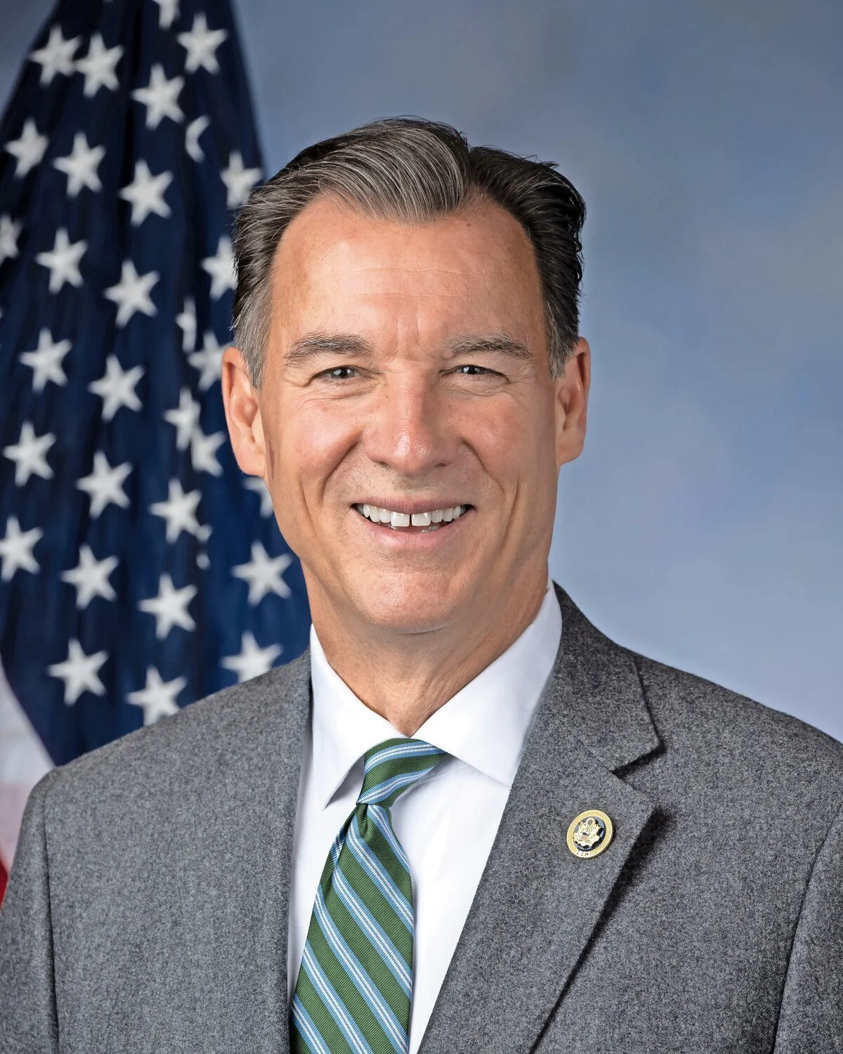 Suozzi joins Democrats in promise to America