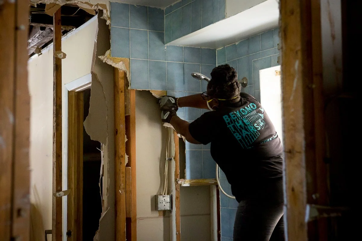 NewBeginnings_WomensHouseDemoDay4-1367.JPG