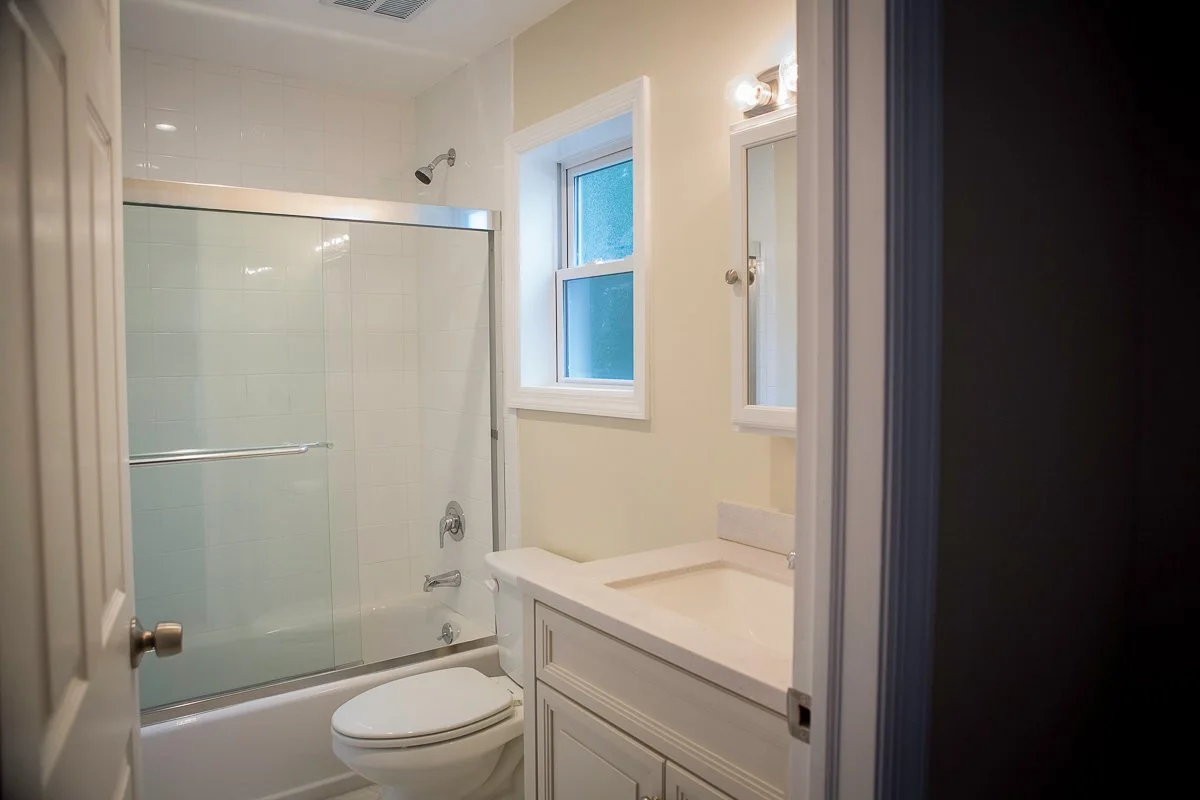 NewBeginnings_FirstHousePreMoveIn-9472.JPG