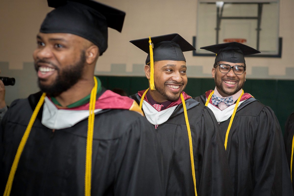HudsonLink_2019SullivanBachelorsGraduation-5493.jpg