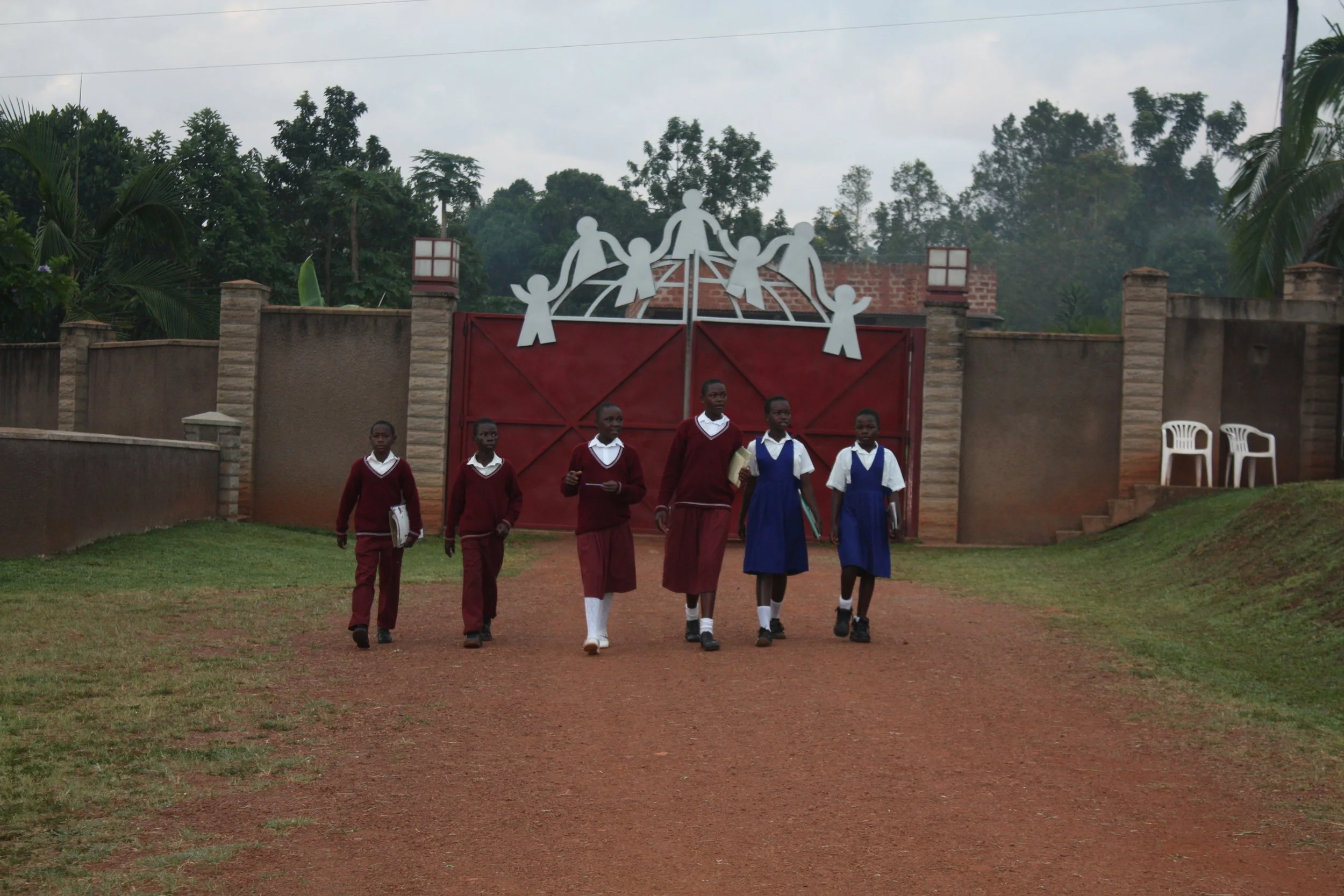 2007—Rafiki begins educating community students