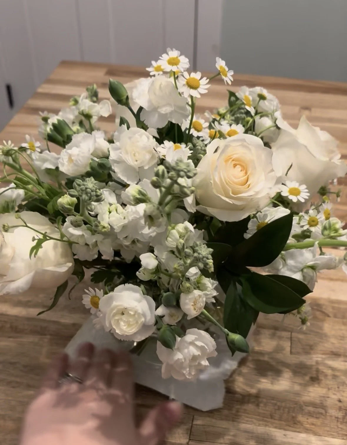 Medium Arrangement