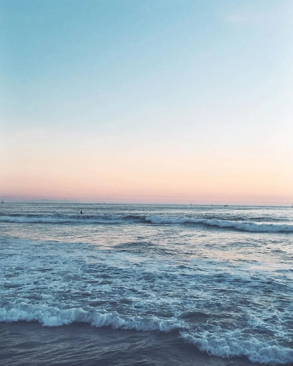 14-chasingsunsets.jpg