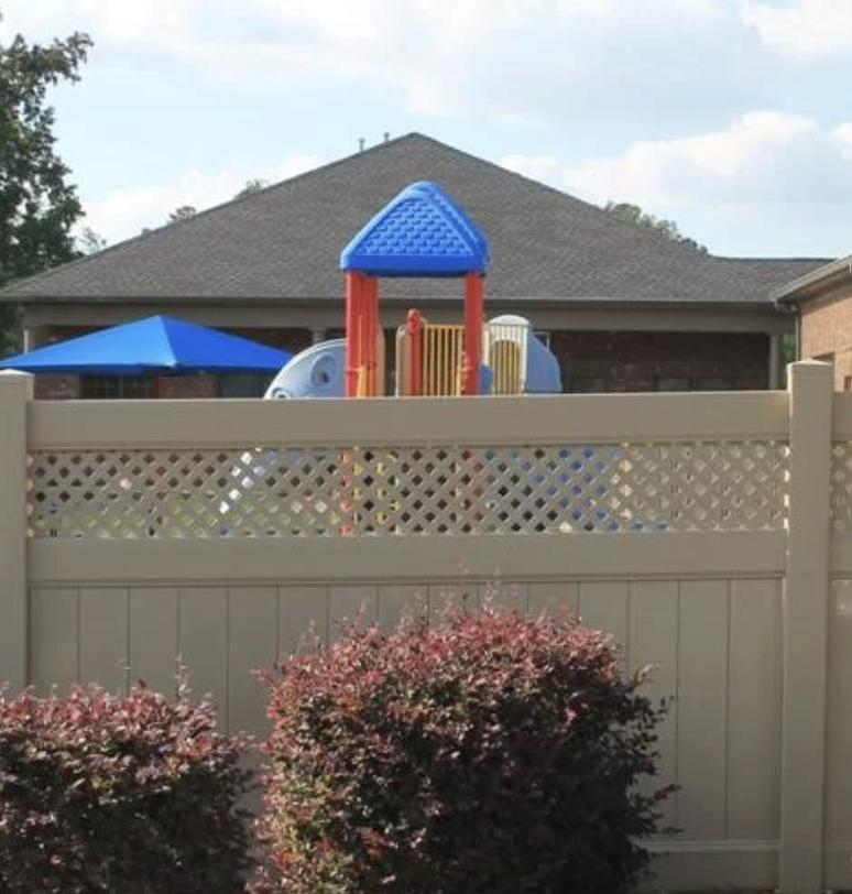 5′ High “Arrowood” Lattice Style In Wicker Color