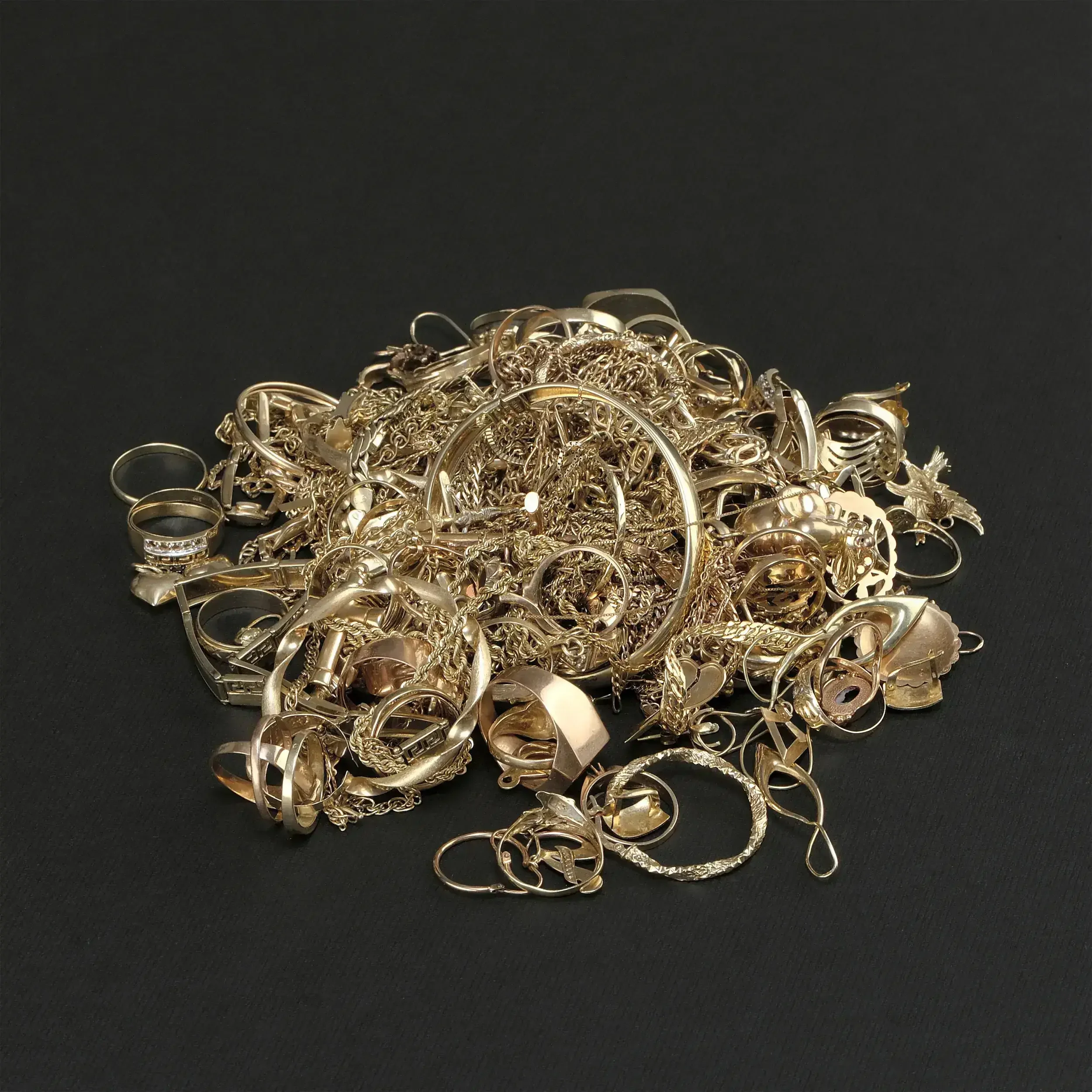 Pile of silver jewelry for appraisal and sale | Downtown Los Angeles Gold, Silver & Coin Buyers