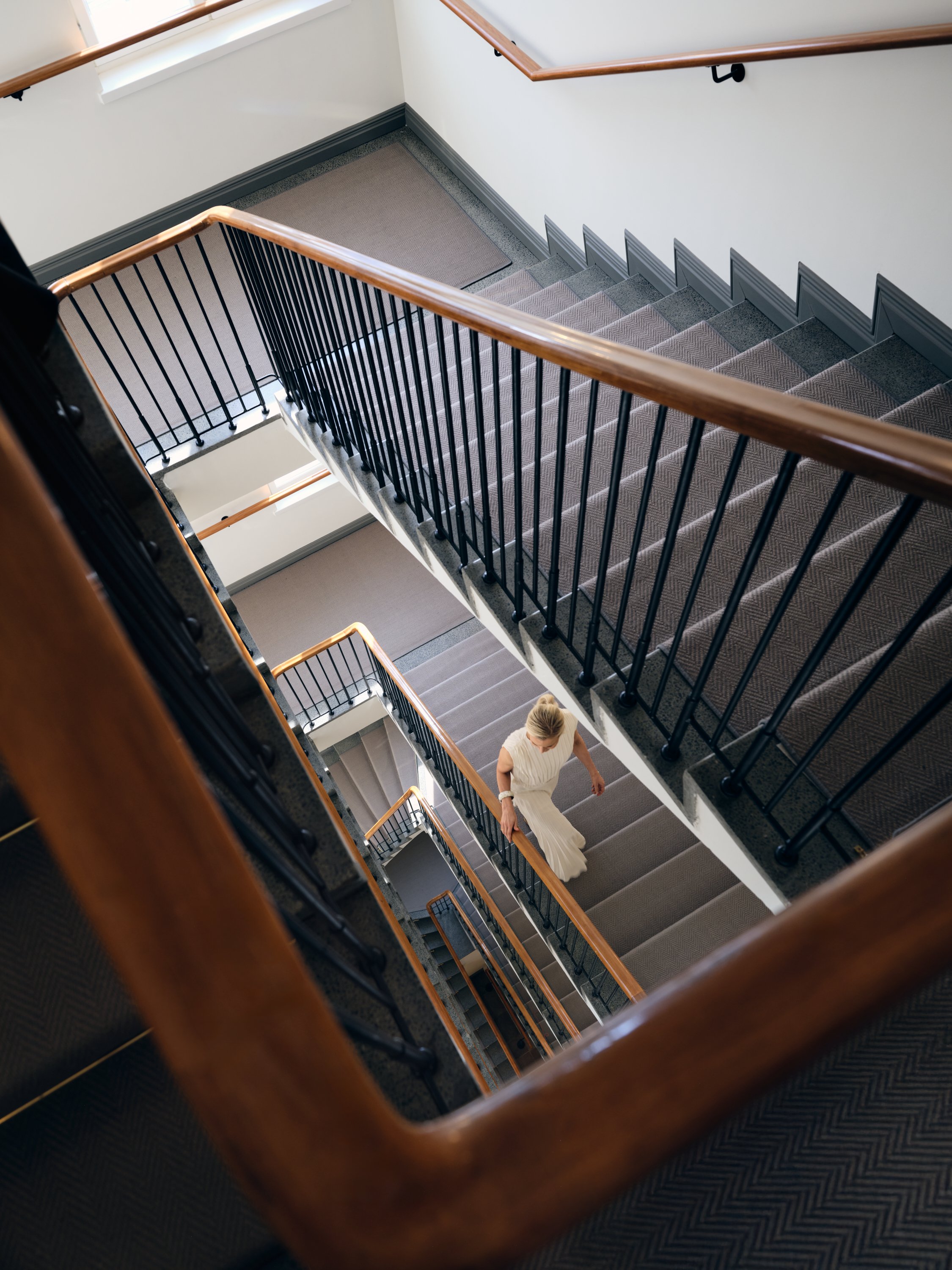 DAY5_STAIRCASE0161 1 1.jpg