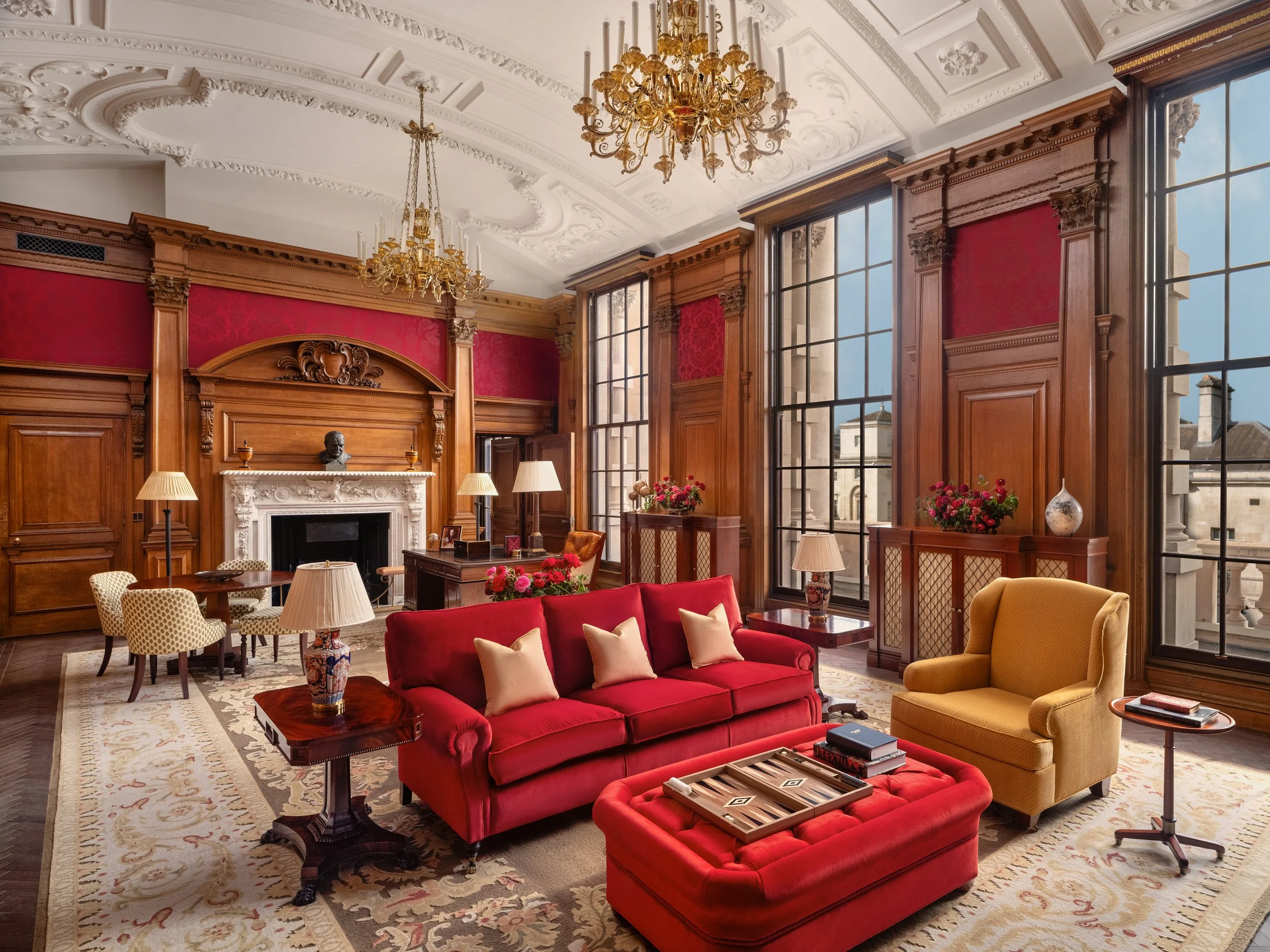 Johnathimaritis__raffles_London_OWO_86.jpg