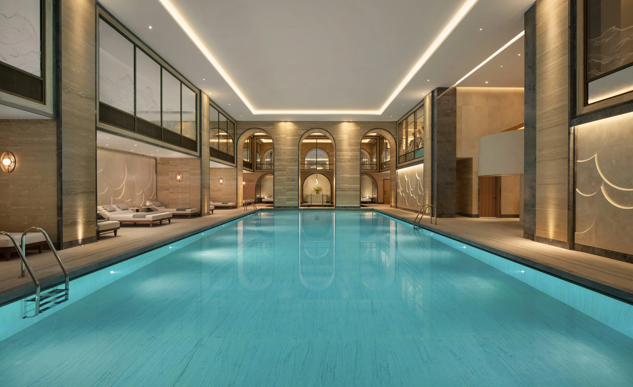 Johnathimaritis__raffles_London_OWO_60.jpg