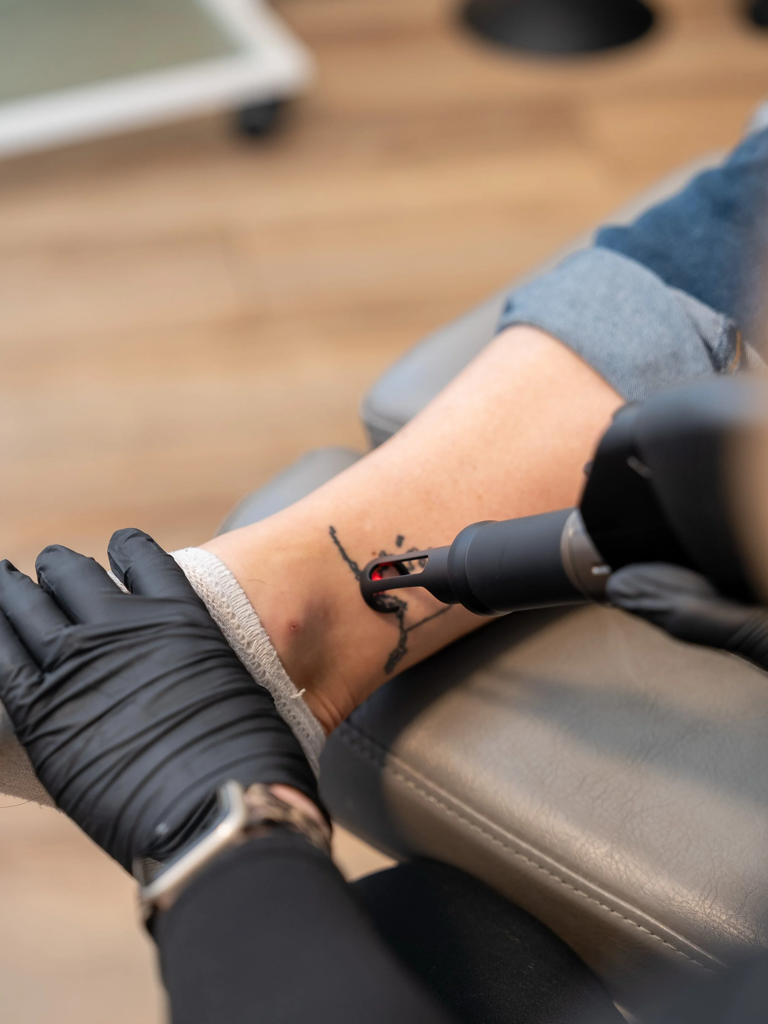 COMING SOON 👀 A Toro tattoo removal promo you do NOT want to miss! Been thinking about getting rid of that tattoo you&rsquo;ve started to regret? Now&rsquo;s your chance to finally say goodbye to it. Stay tuned for details ✨

Send this to someone wh