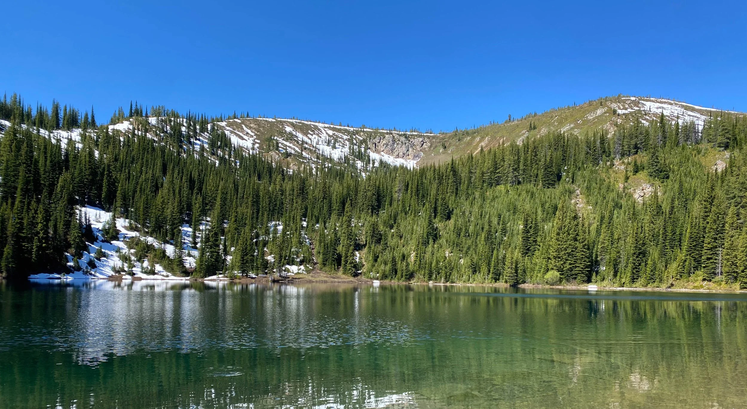 snowy lake.jpg