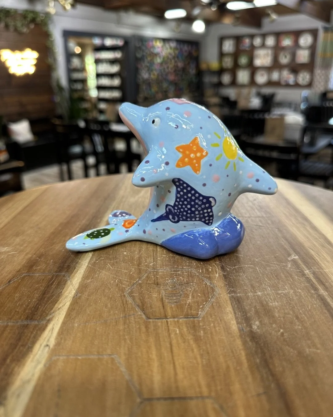 These party animals are the life of the party 🥳🎨

We love seeing all of the creative ways y&rsquo;all paint our little animal figurines! From classic to creative they always turn out so cute! 

#paintpottery #potterystudio #paintyourown #potteryide