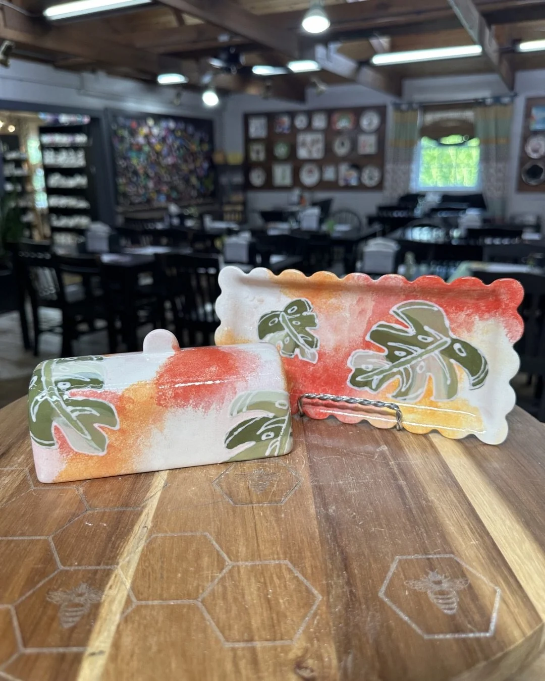 These new butter dishes are EVERYTHING 😍

#paintyourownpottery #butterdish #paintpottery