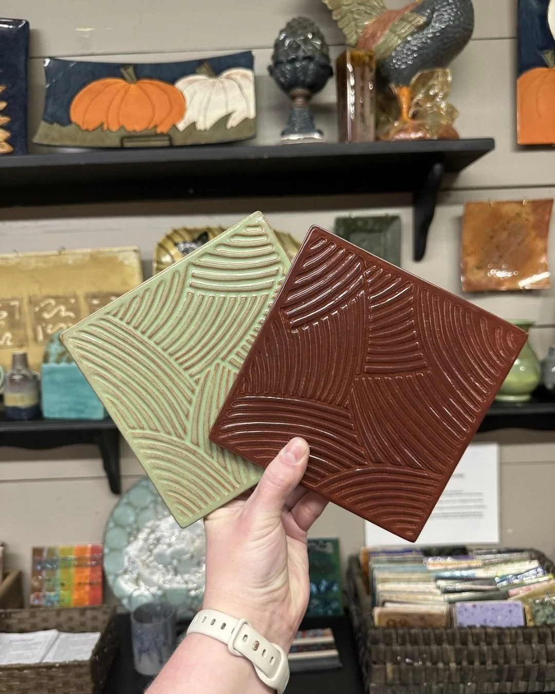 New specialty glazes! 🥳🎨

We&rsquo;ve introduced over 15 new specialty glazes this week, and y&rsquo;all are already loving them! 

These glazes have so much dimension and character. So they&rsquo;re perfect for beginners who just want to put paint