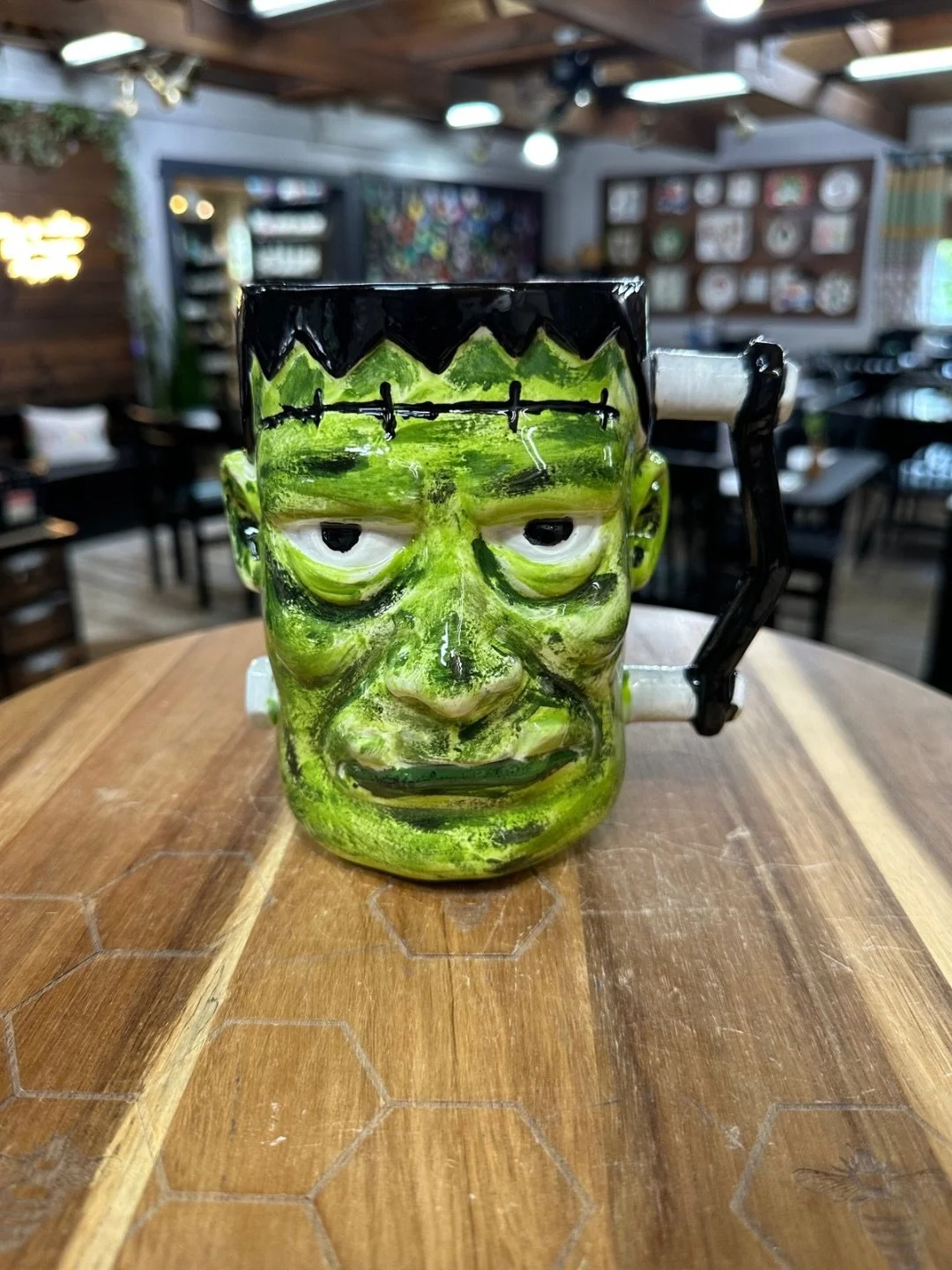 Monsters and Zombies and Ghosts, Oh My 🧟👻💀

It might be summer weather outside, but these Halloween pottery pieces have us in an ooky spooky mood 🎃

Which one is your fave?? 

#halloweenpottery #paintyourownpottery #potteryideas #fallpottery