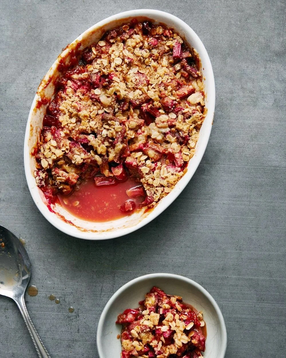 Easy Rhubarb Crisp