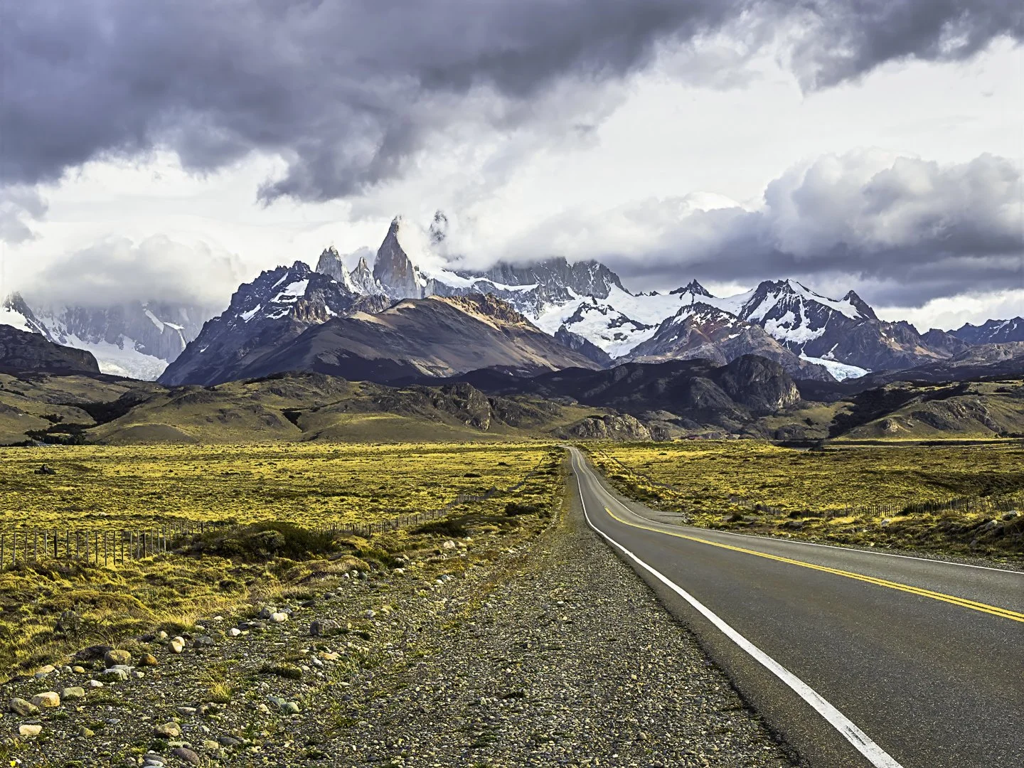 Cero Fitz Roy in the clouds, Los Glaciares National Park, Argentina
