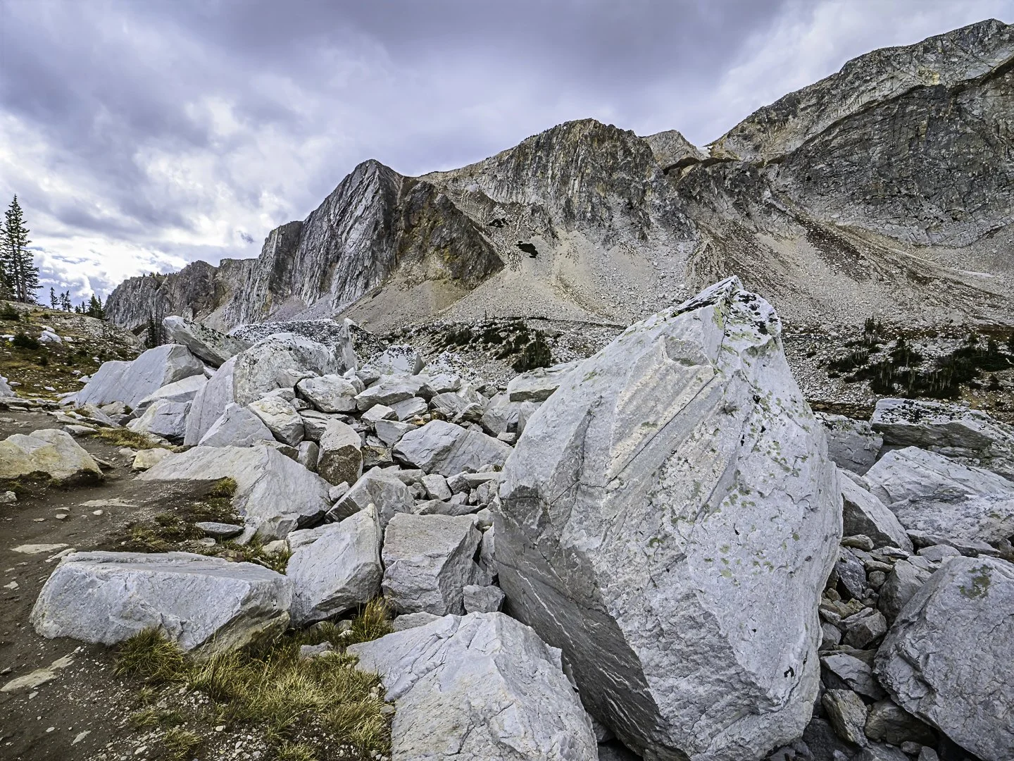 Lakes Trail (2025)