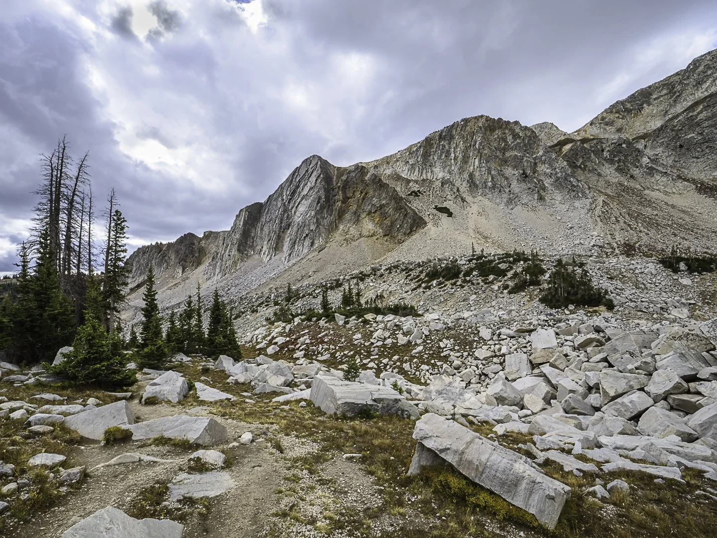 Lakes Trail (2025)