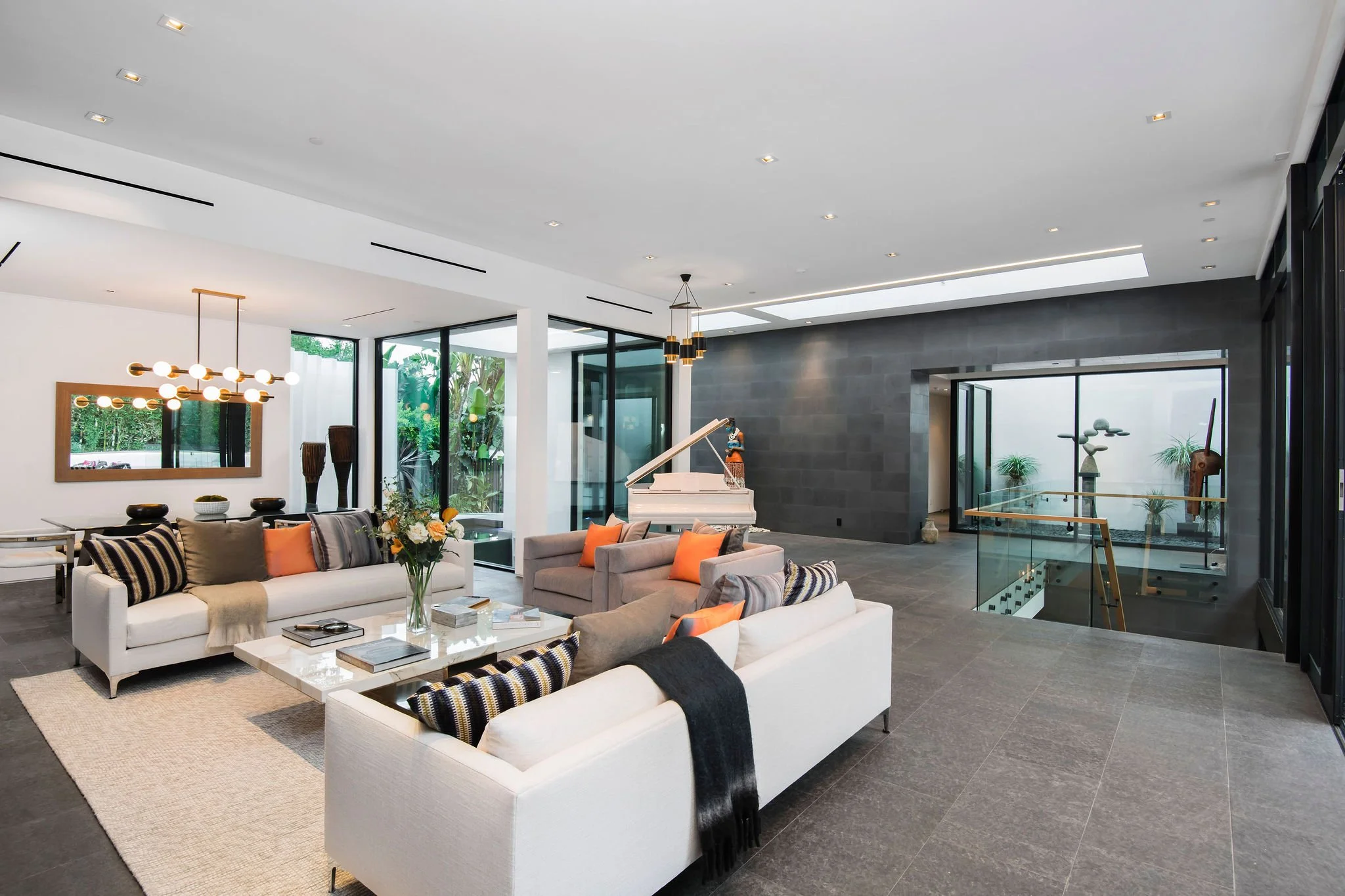 Living Room 2.jpg