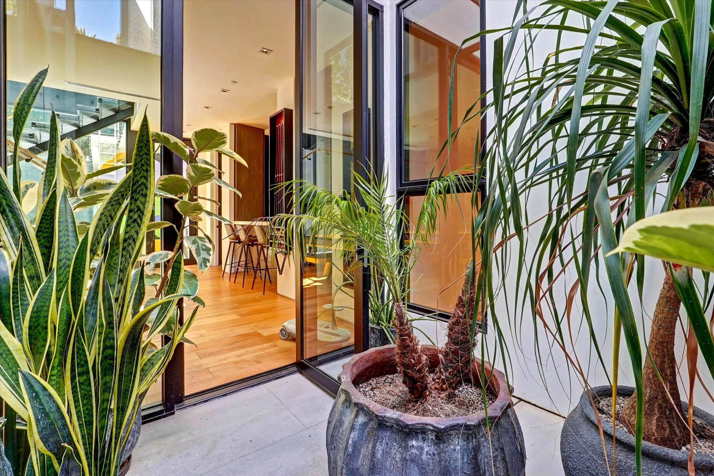 67-1049 Loma Vista Dr-67.jpg
