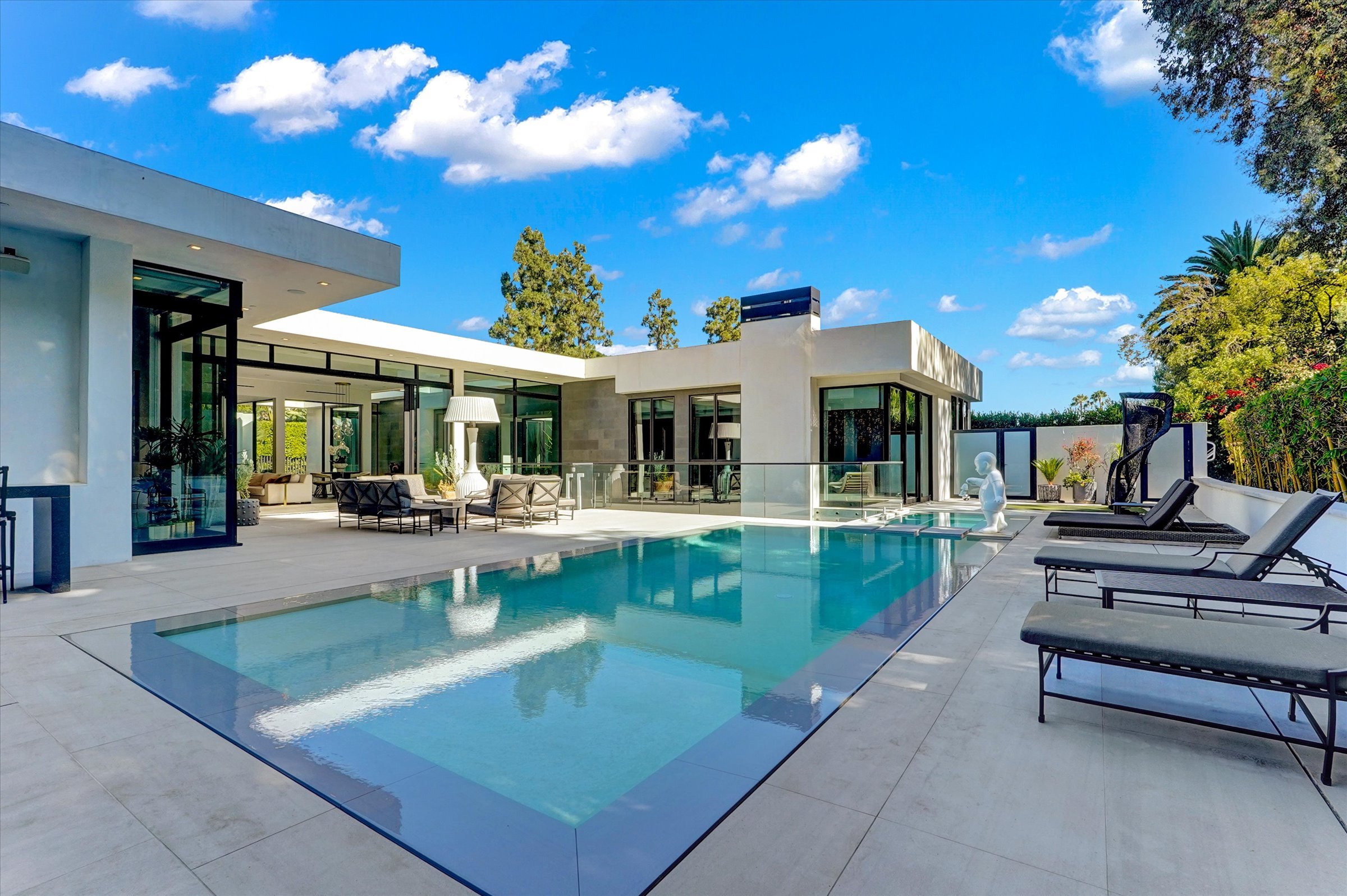 22-1049 Loma Vista Dr-22.jpg