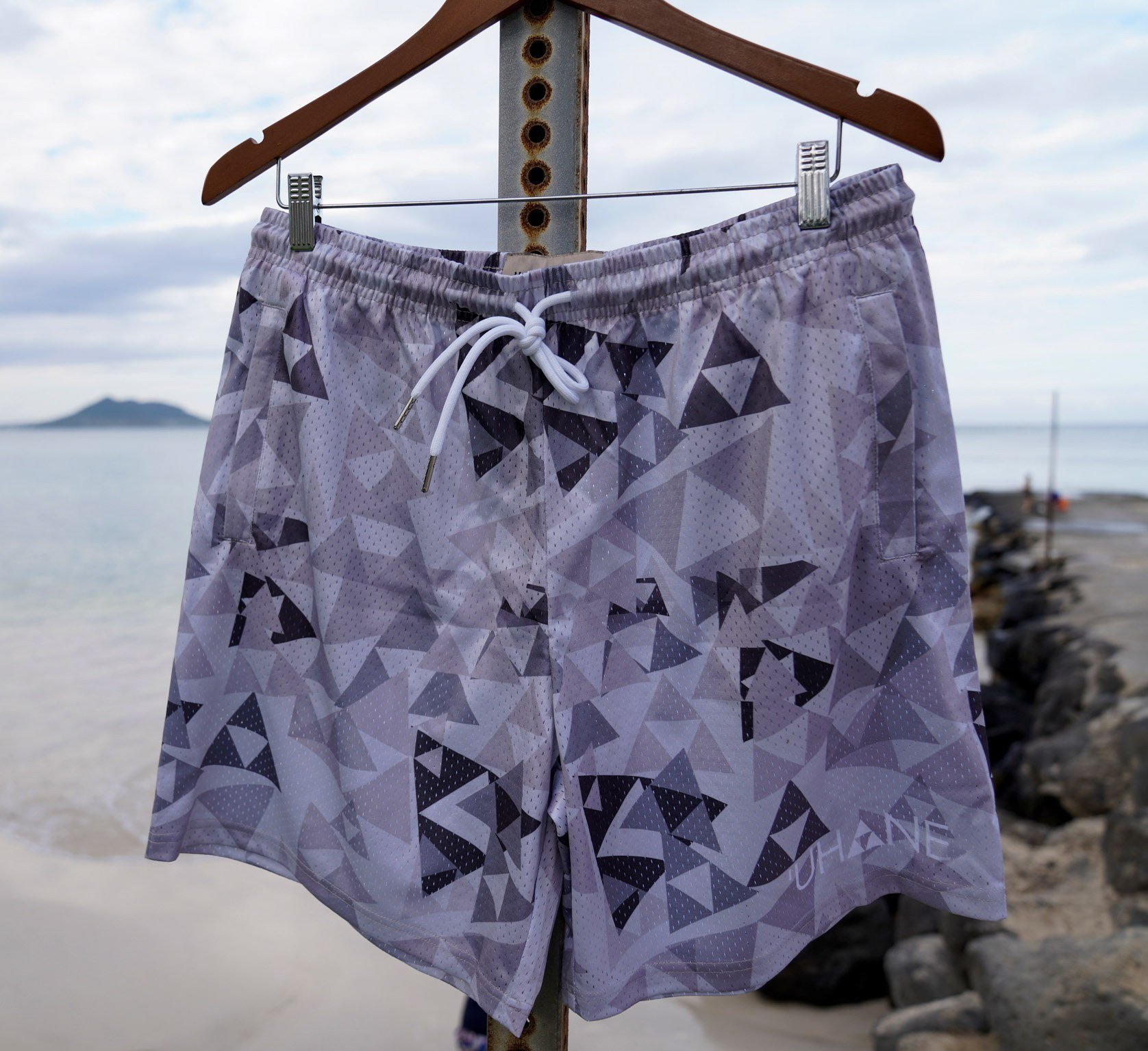 ka-uhane-shorts-ao_01.jpg