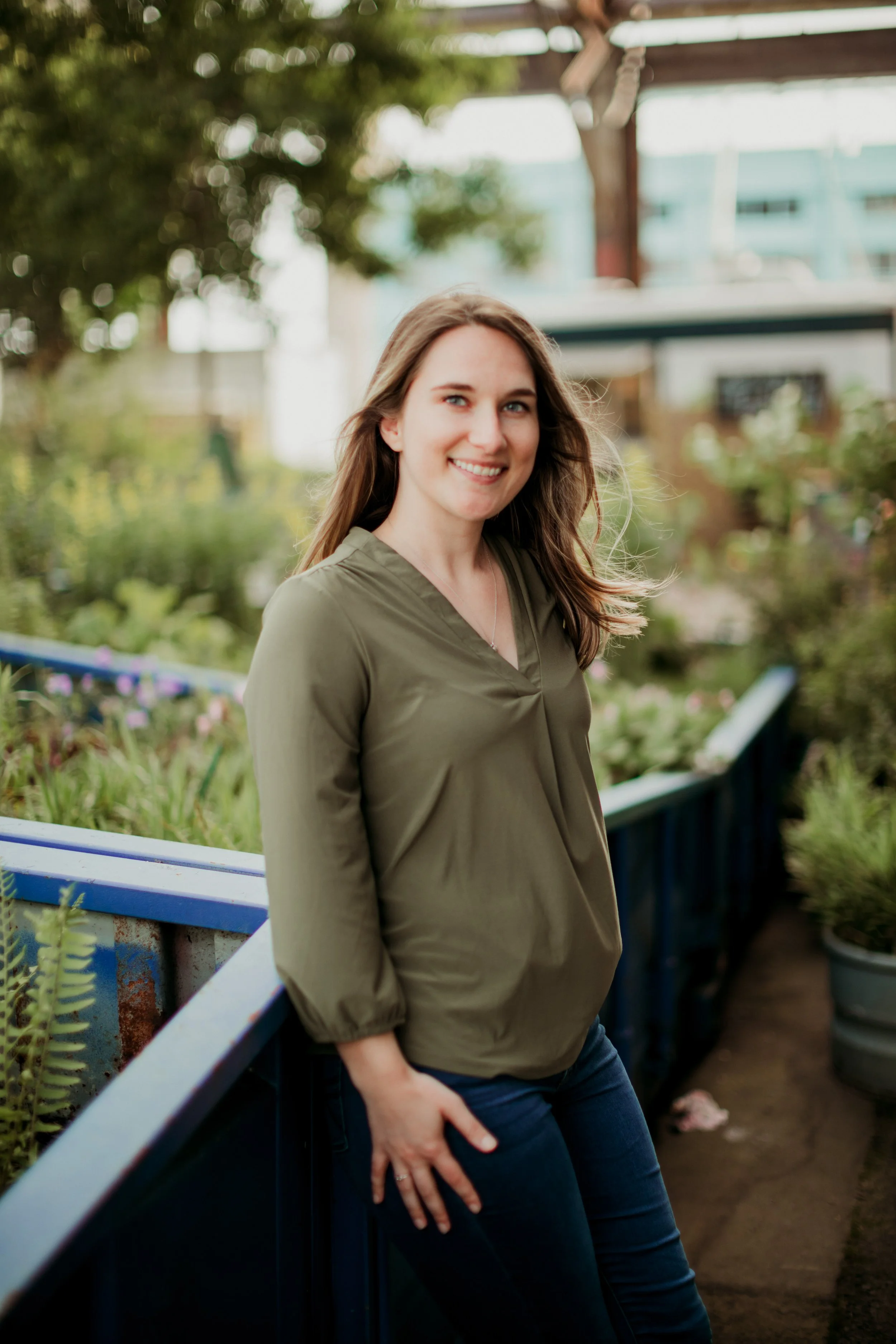 Therapist specializing in ADHD, anxiety, and relationship support