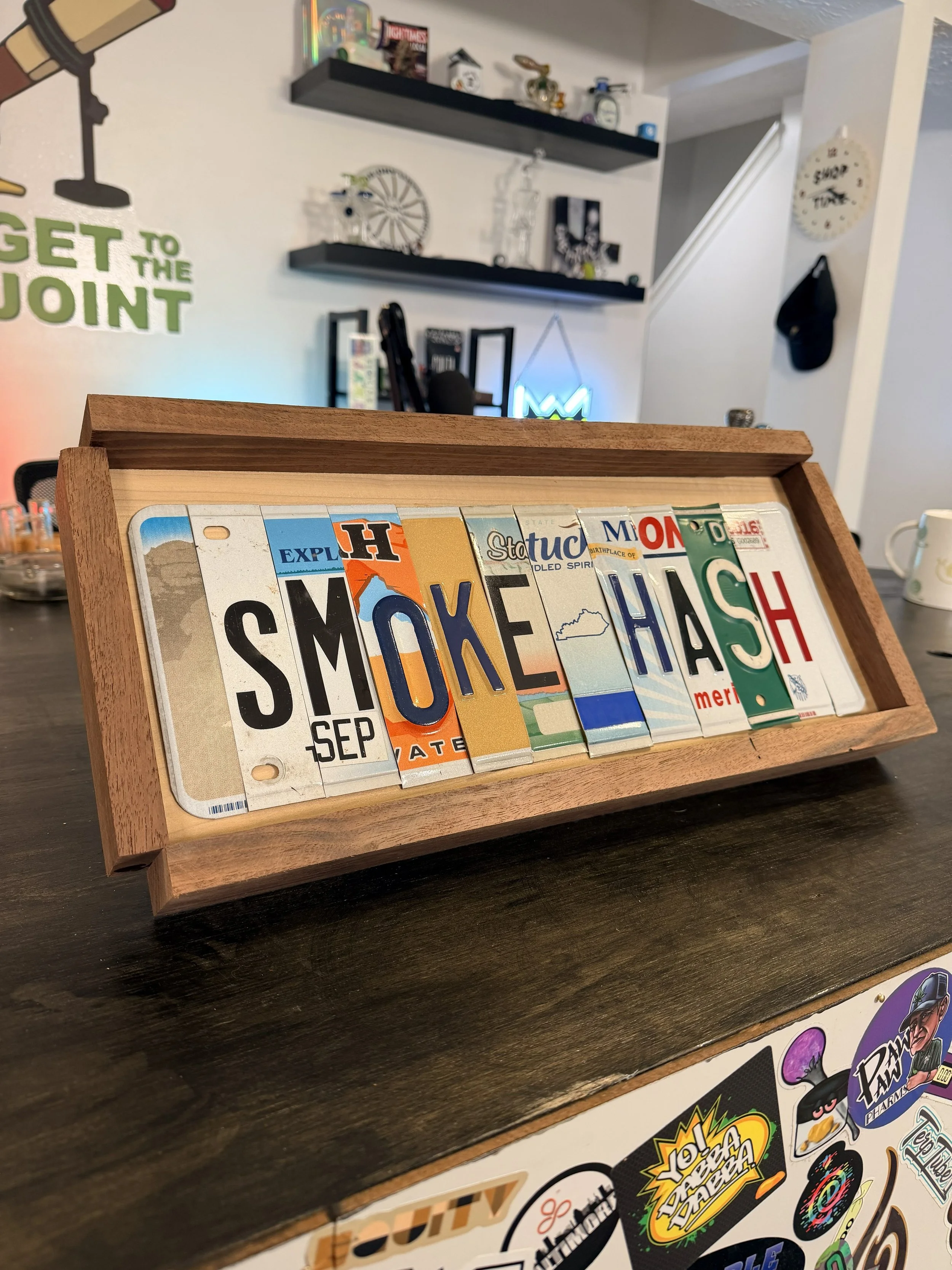 smoke hash left.jpg