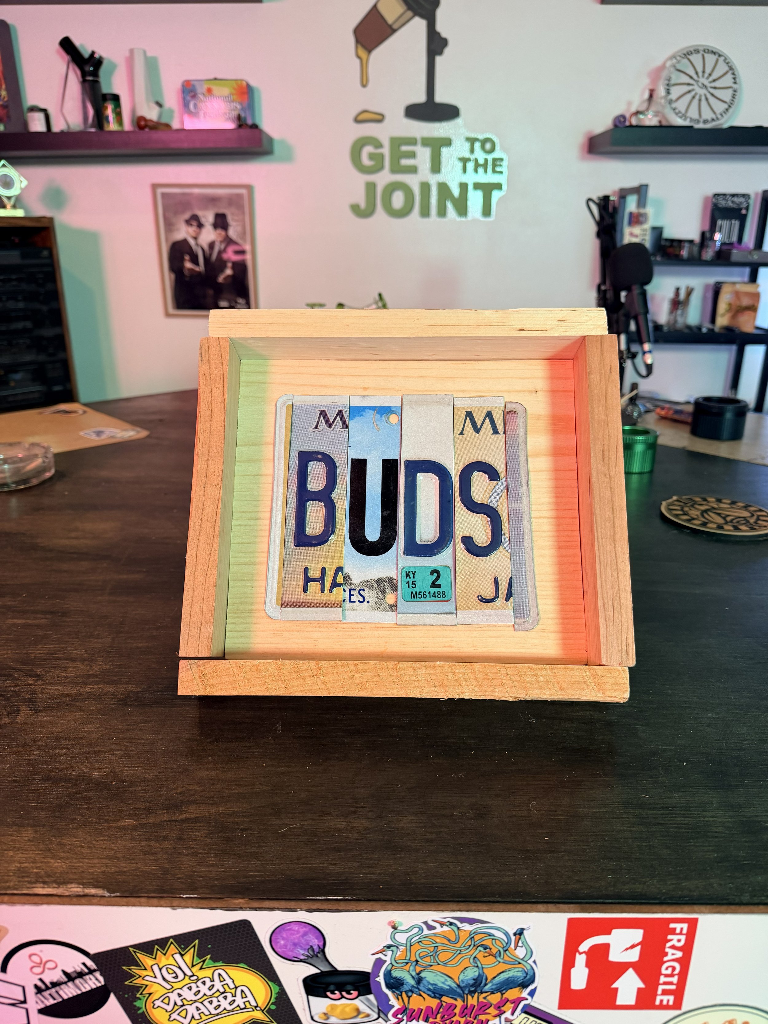 buds - center.jpg