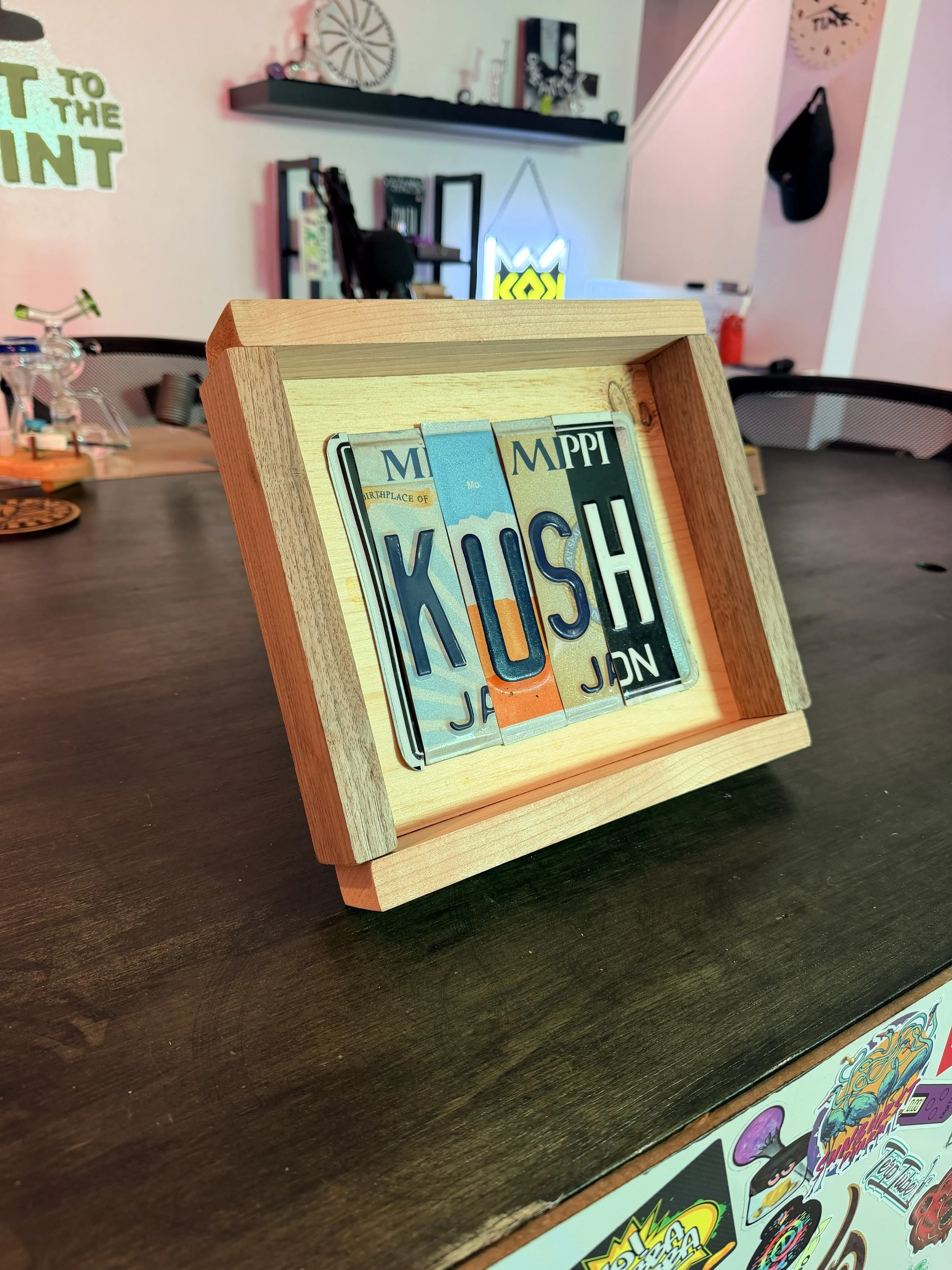 kush - left.jpg