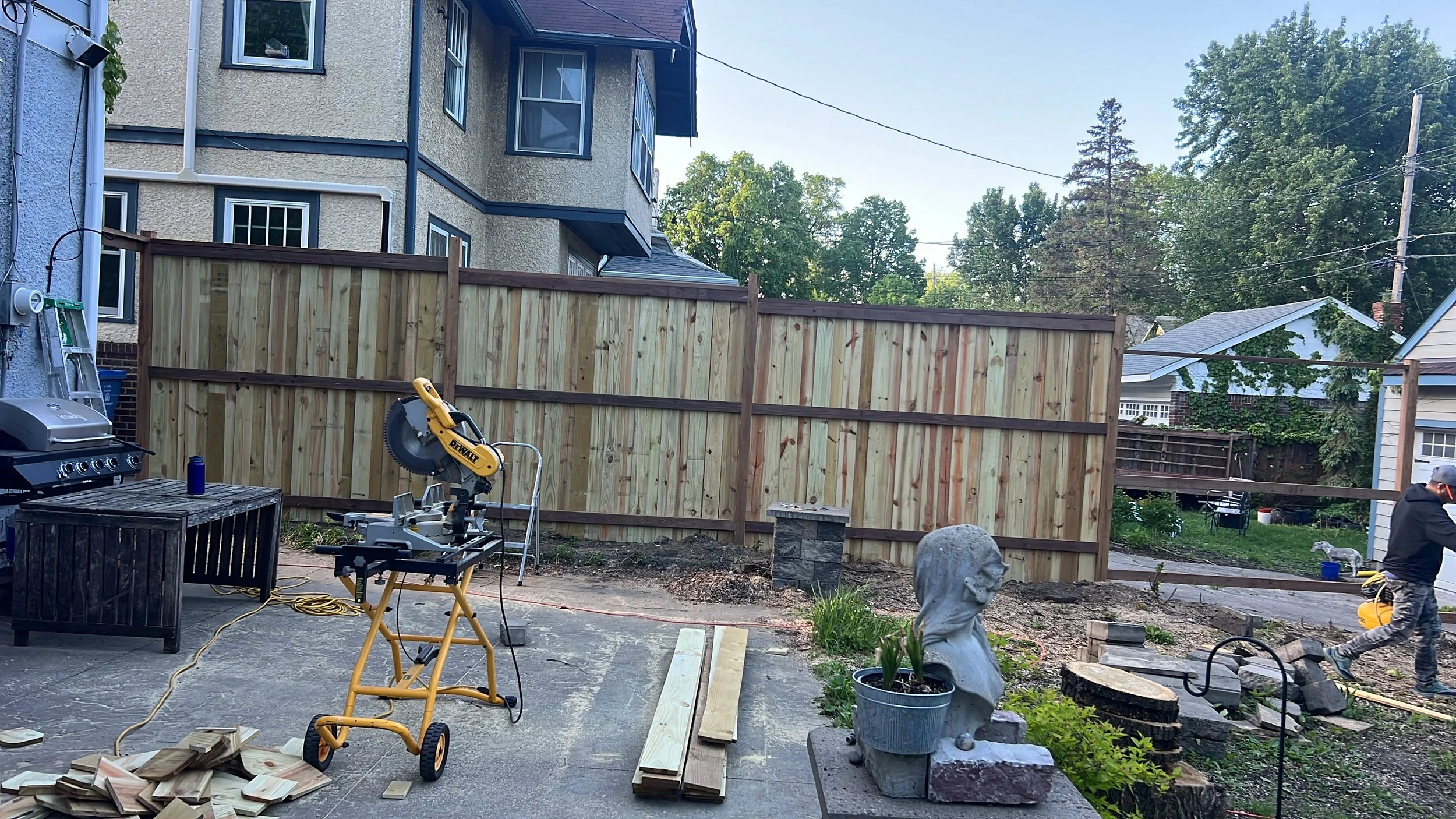 wood fence installation eden praire