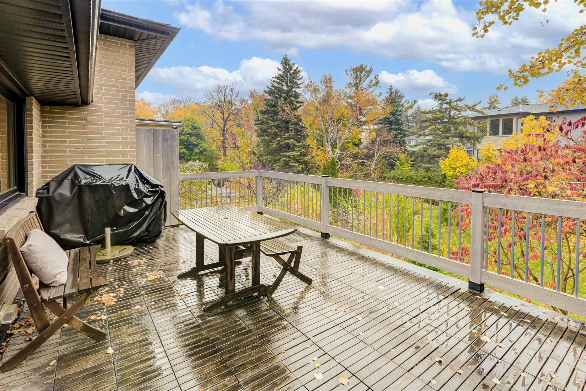 13-Patio_1.jpg