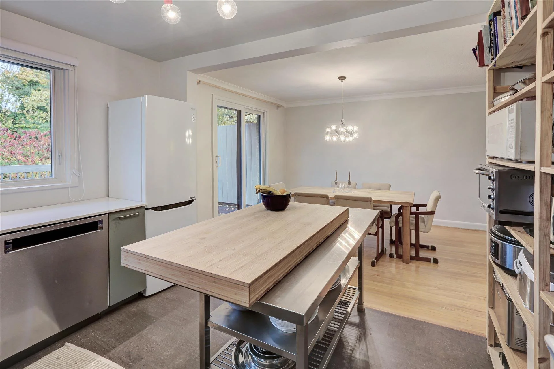 7-Kitchen_2.jpg