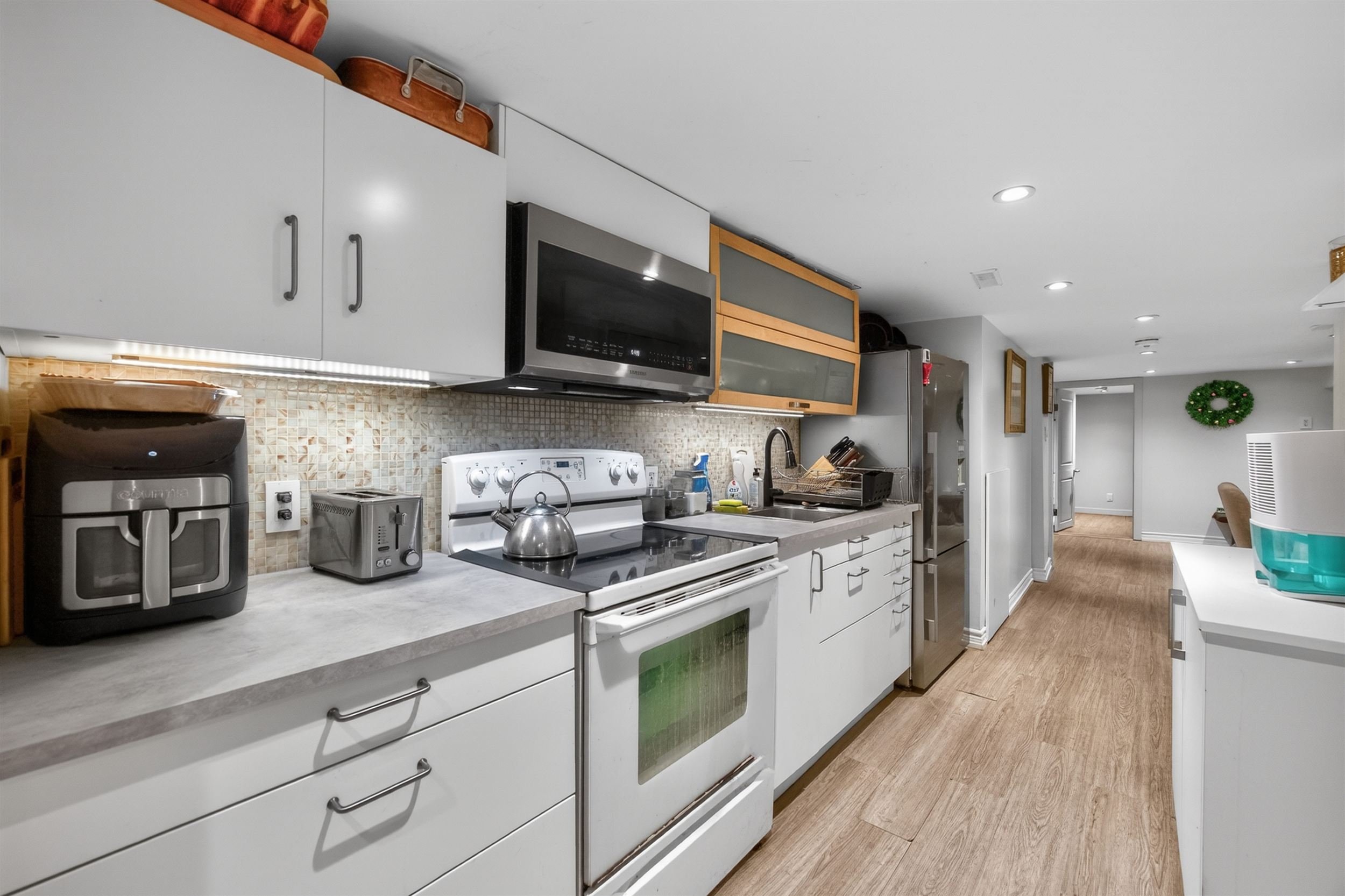 34-LowerLevel_Kitchen-1.jpg
