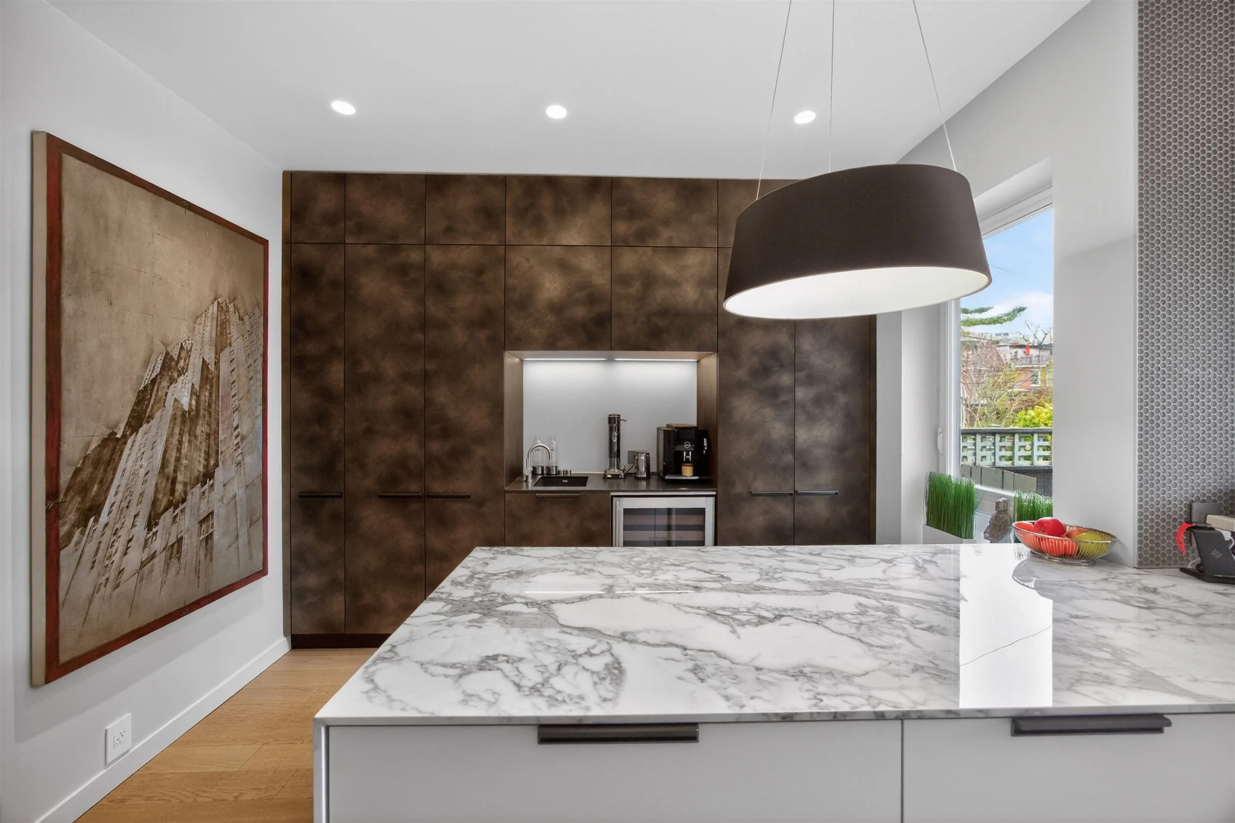 14-Kitchen-4.jpg