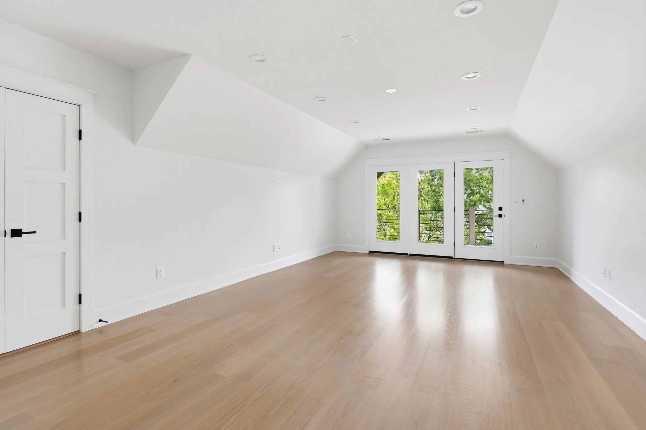 37-3108KeyBlvd0044.jpg