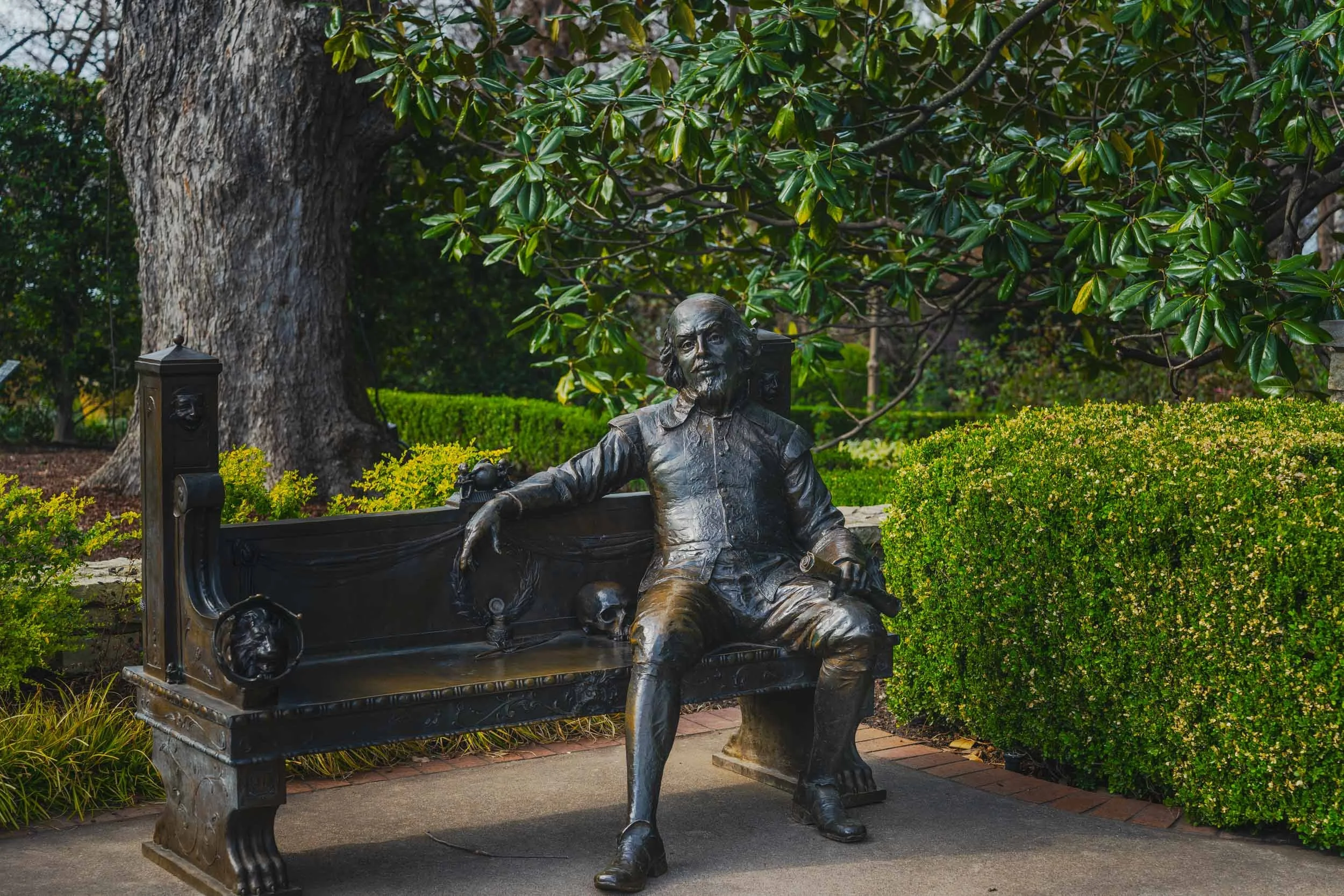 WILLIAM SHAKESPEARE
