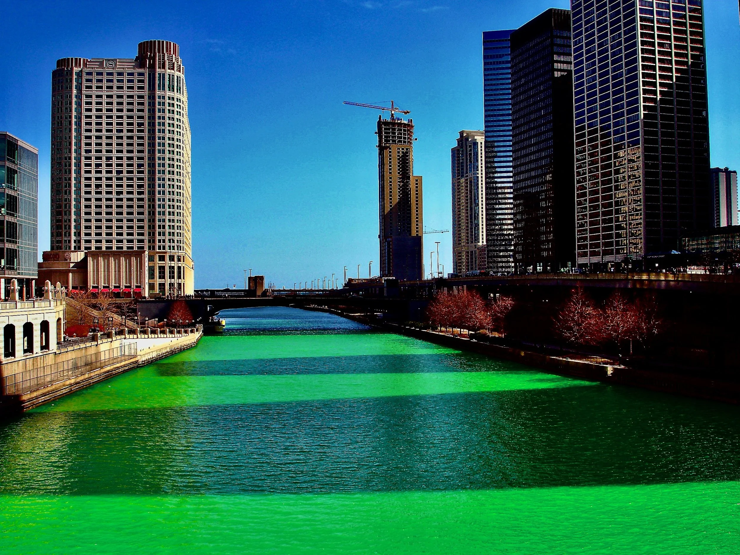 Chicago River 4_edited-1.jpeg