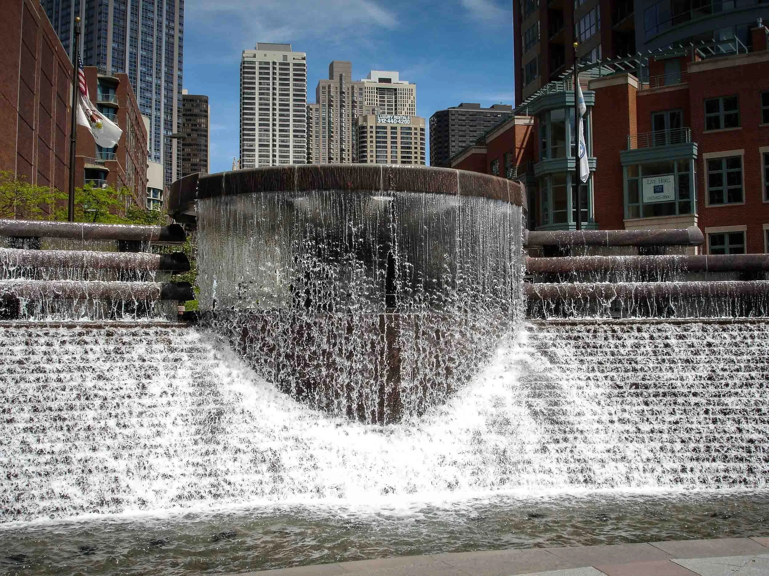 The Nicholas J. Melas Centennial Fountain on the Chicago River in the downtown area just below the locks that separate the river from Lake Michigan. It was completed in 1989 to commemorate the 100th anniversary of the reversal of the direction the Ch